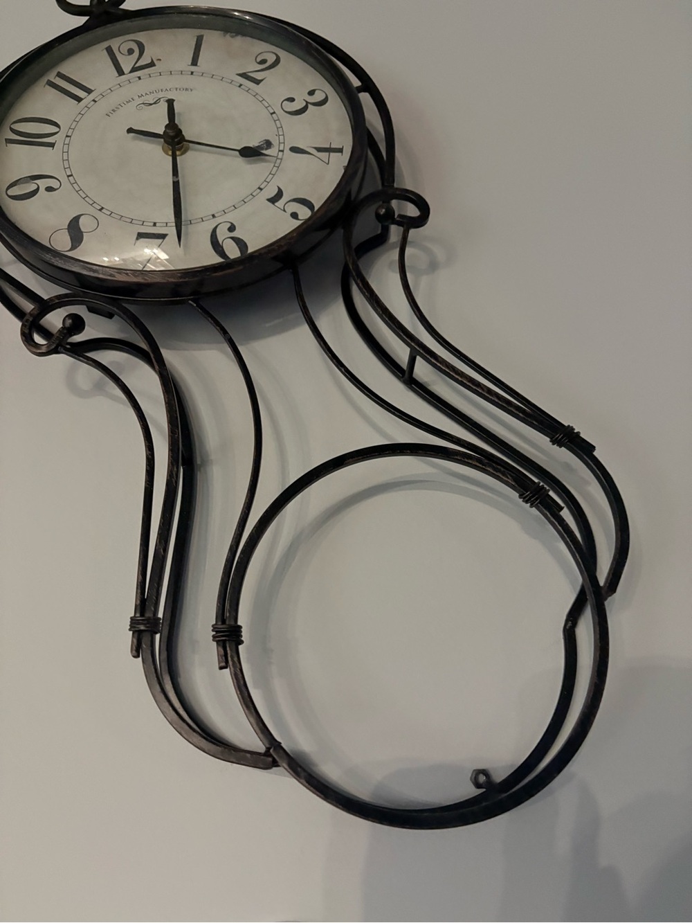 Vintage-Style Wall Clock in Dark Bronze - Unknown Brand - Picture 4 of 7